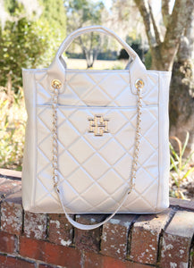 Caroline Hill - Kinzley Tote PEARL QUILTED LD: Default