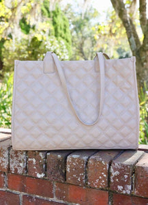 Caroline Hill - Shane Tote NUDE QUILTED DQ: Default