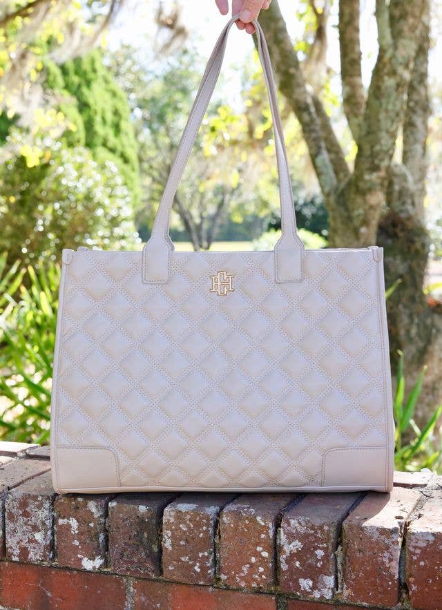 Caroline Hill - Shane Tote NUDE QUILTED DQ: Default