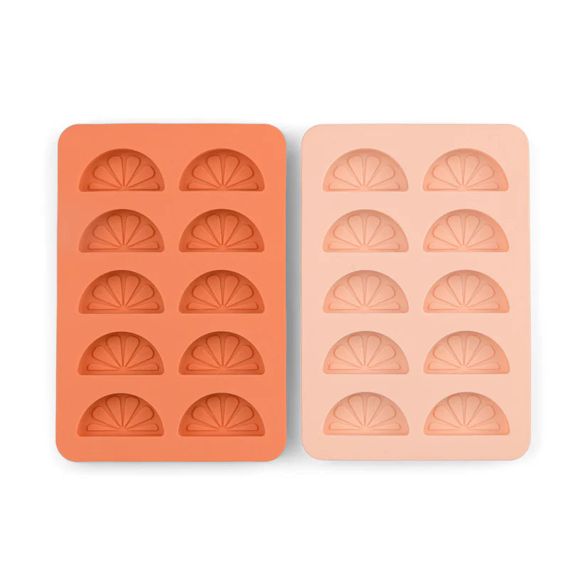 Here's How Dotty Ice Tray