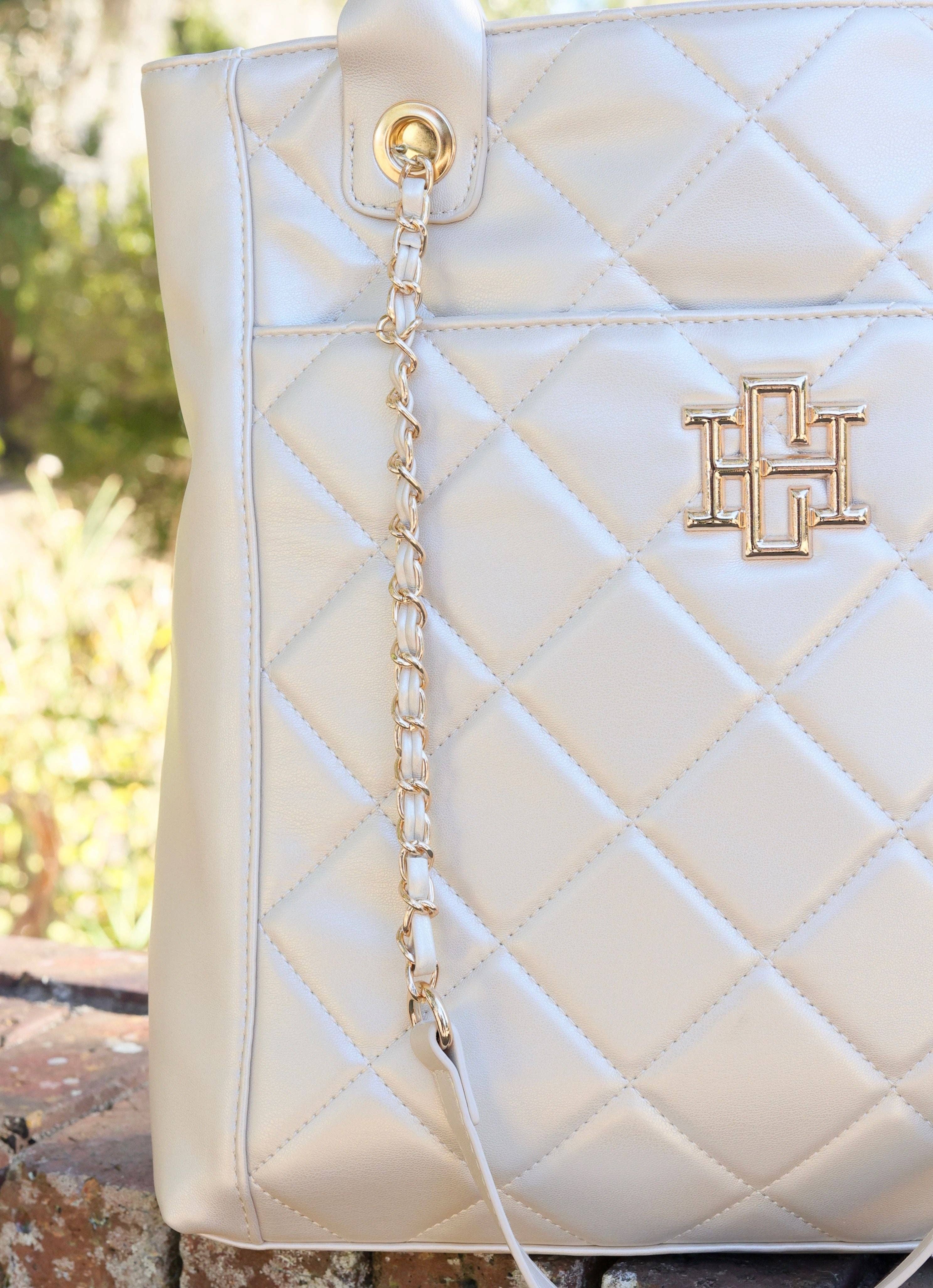 Caroline Hill - Kinzley Tote PEARL QUILTED LD: Default