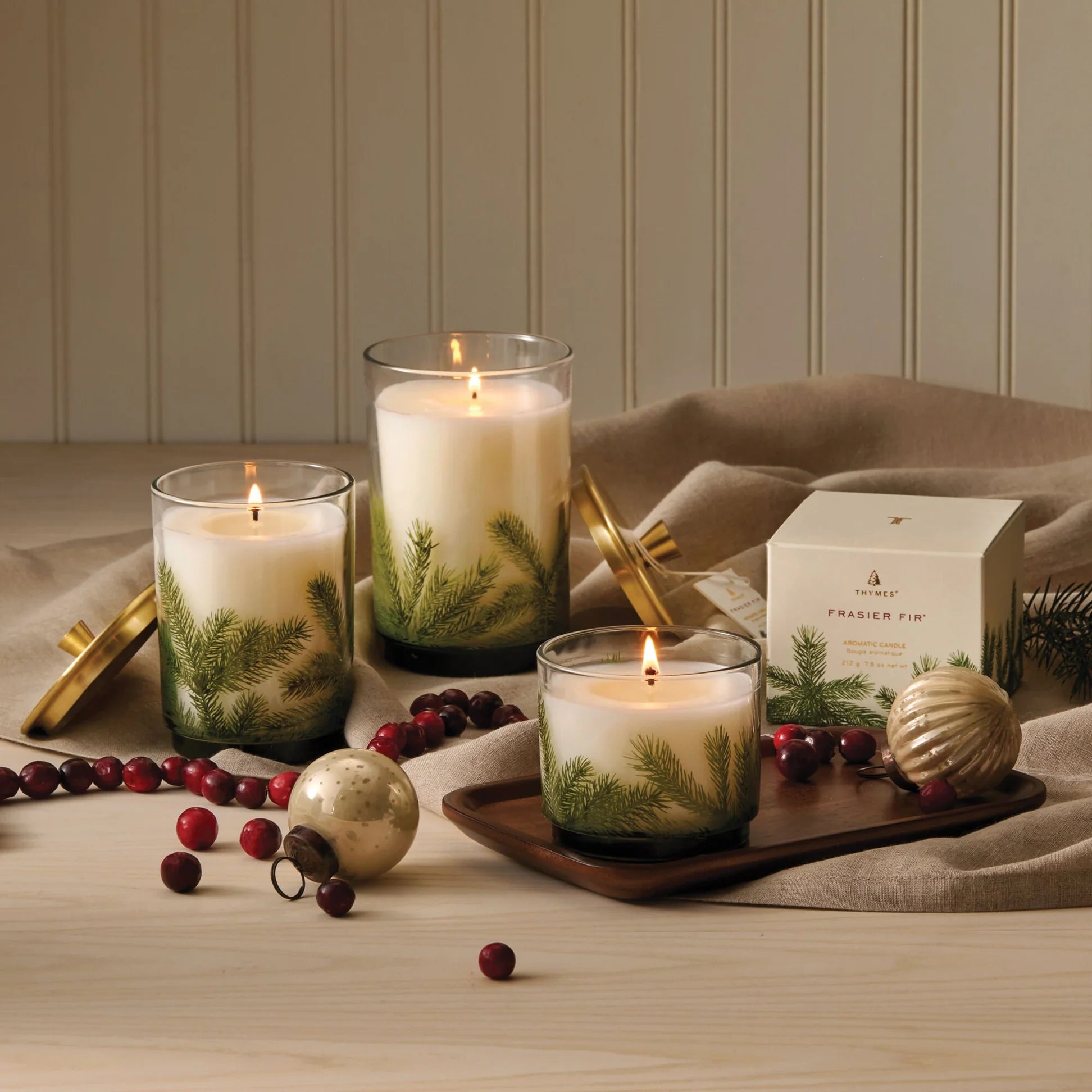 Thymes Frasier Fir Heritage Medium Pine Needle Luminary – 11 oz