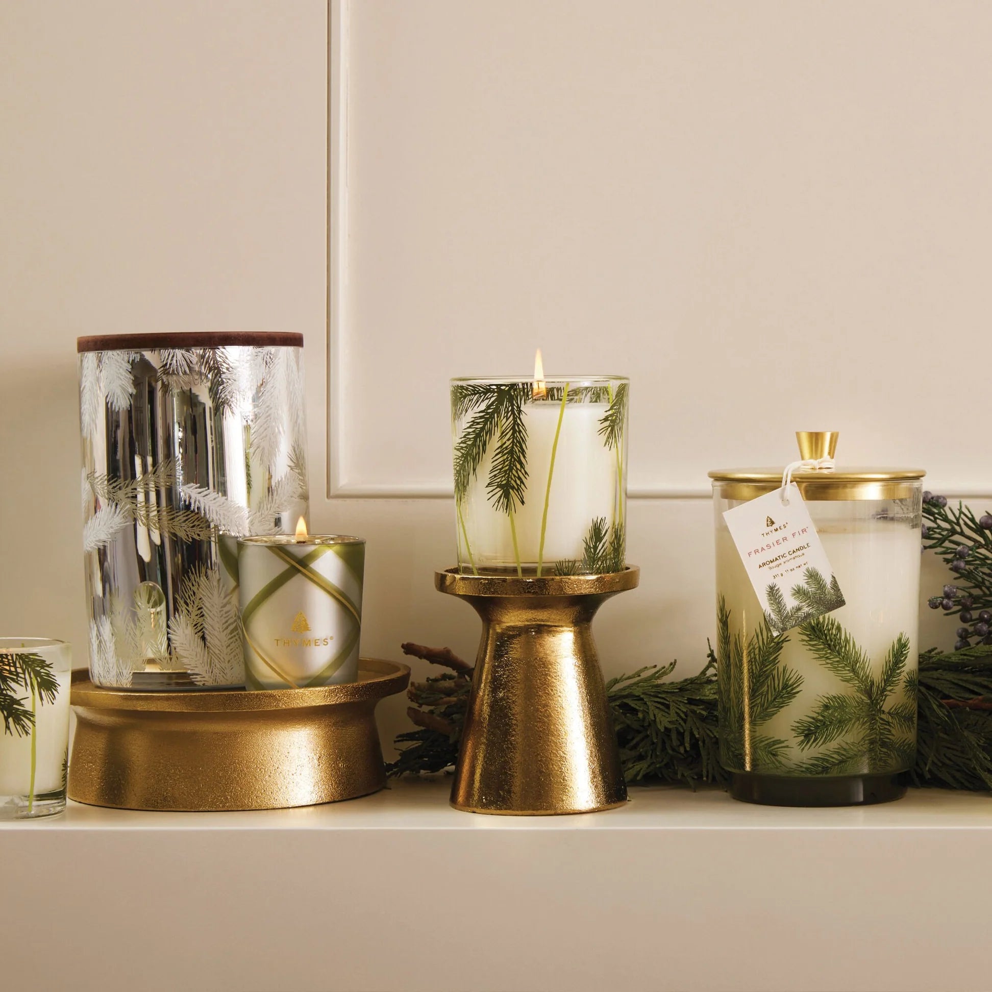Thymes Frasier Fir Poured Candle – Pine Needle Design