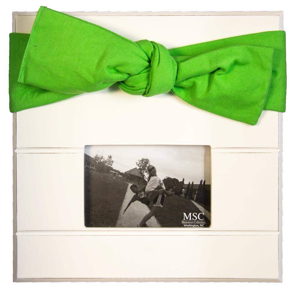 Mainstreet Collection - Canvas Bow Frames: Lime